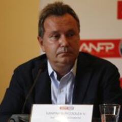 "Sampaoli está herido y eso lo hace pensar en una salida"