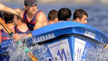 <b>MAR PICADA. </b>Urdaibai, ante la única ciaboga en la prueba de ayer.