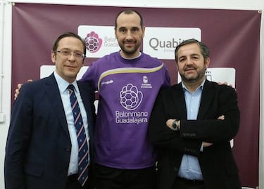 Alivio en el Ademar porque la lesión de Costoya no es grave