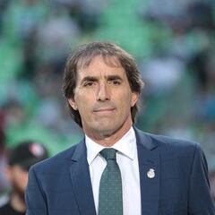 Guillermo Almada asegura estar preparado para ser entrenador del Tricolor