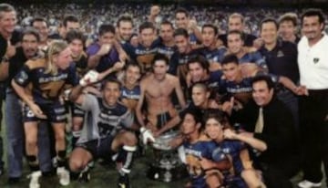 En 2004, los Pumas se convirtieron en el único equipo mexicano que ha sido invitado a disputar el Trofeo Santiago Bernabéu y además se lo llevó a sus vitrinas.