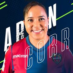 Charlyn Corral renovó contrato con el Levante
