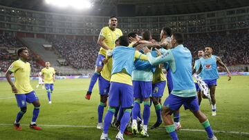 Neymar y Marquinhos salvan a Brasil