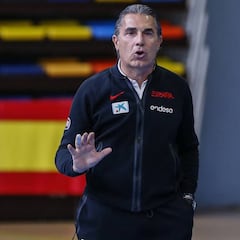 Scariolo dará hoy una lista sin ningún jugador de la NBA