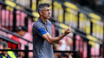 Imanol, dando instrucciones