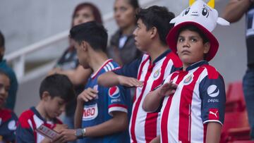 La afición de Chivas ha tenido problemas para comprar boletos para el Clásico.