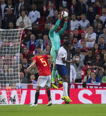 David de Gea en la jugada del gol anulado a Danny Welbeck.