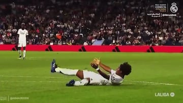 Real Madrid TV Exposes Controversial Non-Call on Endrick Penalty Before Brazilian's Attack