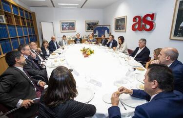 Rienda: "El deporte es clave en la igualdad de g¨¦nero"
