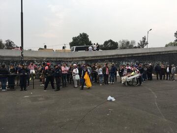 La fila no avanza por afectaciones en el sistema de Ticketmaster.