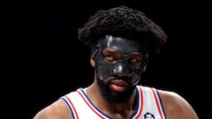Joel Embiid: “Nadie lo sabe, pero James Harden no me habla”