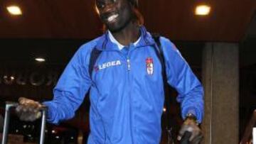 <b>EL MURO AFRICANO. </b>El senegalés Diakhaté, ayer a su llegada al hotel de concentración del Granada.