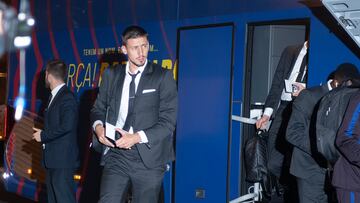 22/10/19 PREVIA PARTIDO CHAMPIONS LEAGUE
FASE DE GRUPOS GRUPO F
SLAVIA DE PRAGA - FC BARCELONA
VIAJE LLEGADA AUTOBUS AUTOCAR MALETAS
CLEMENT LENGLET