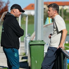 El Racing saldrá al mercado en busca de un centrocampista