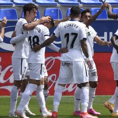 Conjura y plan A para cerrar la salvación