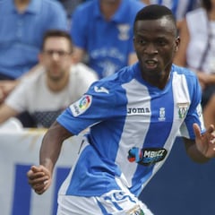 El Depor adelanta al Girona y fichará a Koné, cedido del Lega