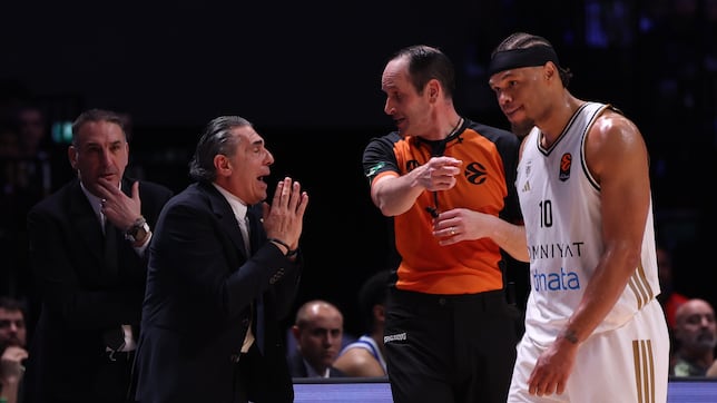 Scariolo: “¿Por qué perdimos 18 puntos en 3 minutos? Ahora mismo no lo sé"