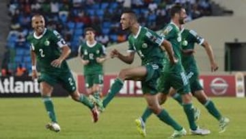 Bentaleb celebrá el segundo gol marcado por Argelia ante Senegal.