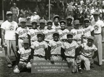 En 1957, el equipo de la Industrial de Monterrey logró el campeonato de la Serie Mundial de Pequeñas Ligas. Fueron el primer equipo extranjero en ganar la competición. Repitieron al año siguiente.