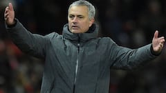 Mourinho responde: "Fue una cuestión de educación..."