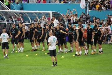 El Real Madrid realizó su práctica previa antes de El Clásico ante el FC Barcelona. 