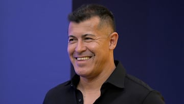 Boca Junior's new coach Jorge Almiron arrives at the press room for his presentation, at La Bombonera stadium in Buenos Aires, on April 10, 2023. (Photo by Juan MABROMATA / AFP)