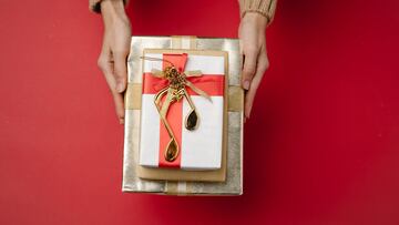 Los regalos, una de las tradiciones más conocidas de la Navidad, pueden convertirse en un tema de lo más espinoso.