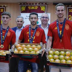 Los Palacios se rinde a sus héroes