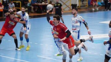 El pivote del Bada Huesca en acci¨®n.