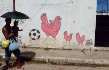 El fútbol siempre presente en las calles del barrio de Olinda