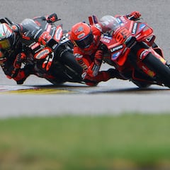 Márquez le puso emoción a su décimo triunfo al esprint