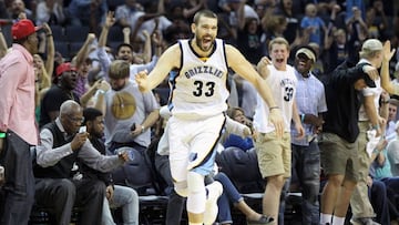 Oct 30, 2016; Memphis, TN, USA;  Memphis Grizzlies center Marc Gasol (33) celebrates after making a three point shot in overtime against the Washington Wizards at FedExForum. Memphis defeated Washington 112-103. Mandatory Credit: Nelson Chenault-USA TODAY Sports