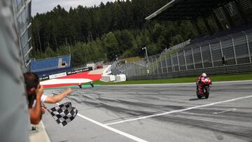 Dovizioso se lleva la victoria en el GP de Austria 2020.