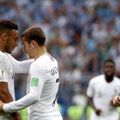 Francia gana por primera vez a Uruguay en un Mundial