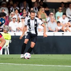 Iván Calero y Juan Carlos Real, casos opuestos