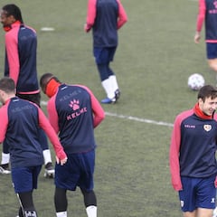 La plantilla y el staff del Rayo "lamenta" lo ocurrido con Zozulia