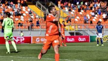 José Luis Jiménez celebra el primer gol de Cobreloa.