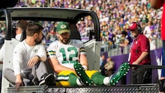 Broken collarbone could end season for Packers star Rodgers