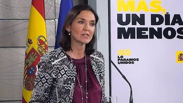 La ministra de Industria, Comercio y Turismo, Reyes Maroto, durante la rueda de prensa.