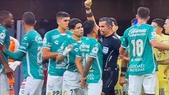 Así fue el rodillazo del árbitro a un jugador en México