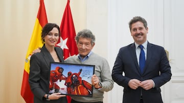 Díaz Ayuso recibe a Carlos Soria tras coronar el Manaslu a los 86 años