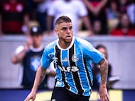 Gustavo Cuéllar en un partido de Gremio.
