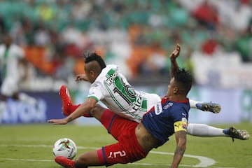 Nacional ganó con goles de Braghieri y Duque. Reina descontó para el DIM.