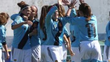 Las jugadoras de la Sub-16 celebran uno de los seis goles marcados a Escocia en su debut en el Torneo UEFA, en El Algarve (Portugal). 