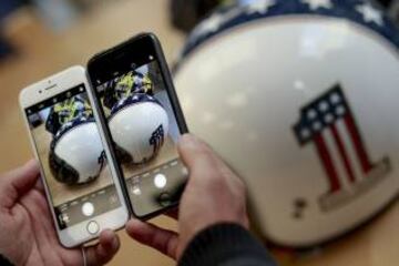 Un usuario compara las c¨¢maras del iPhone 6 y el iPhone 7.