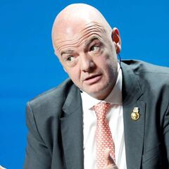 Infantino abre la posibilidad a que Qatar 2022 se dispute en más países del Golfo