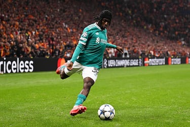 Club: Liverpool | Velocidad máxima: 35,6 km/h.