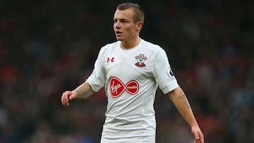 Jordy Clasie returns to Feyenoord on loan from Southampton