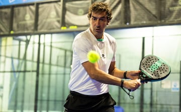 Raúl, entrenador del Castilla, en el torneo de pádel organizado por Kombat.