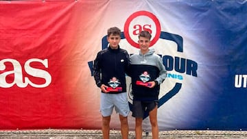 Imagen de una entrega de trofeos del Circuito AS Young Tour by IBP Tenis